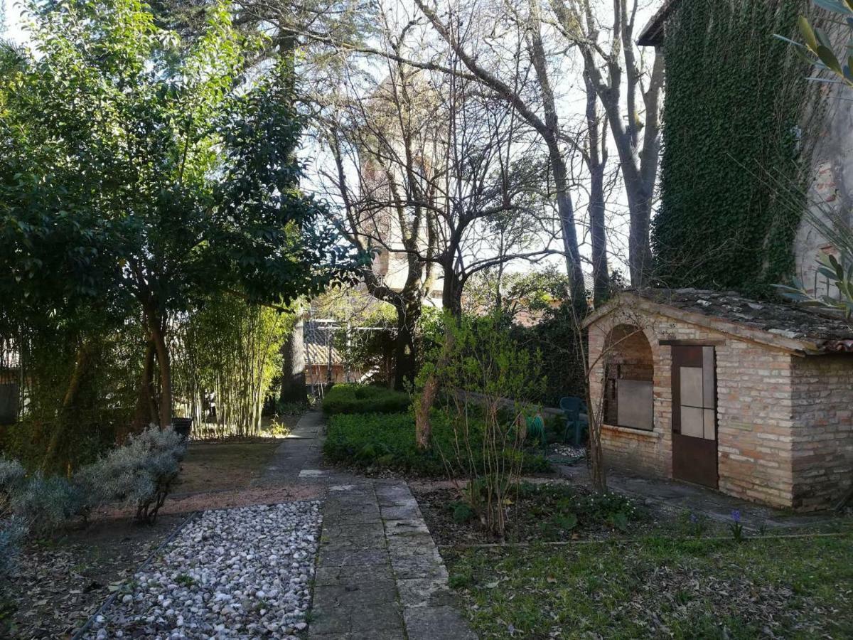 Boutique Apartment Urbino Eksteriør bilde